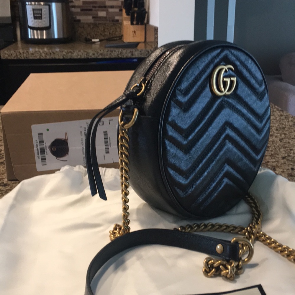 Sold on ♏️ NWT Gucci Marmont Blk - Picture 3 of 13